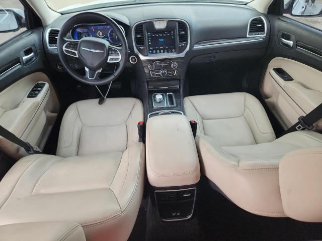 Photo 8 from auction – 2017 CHRYSLER 300 LIMITE with VIN 2C3CCAAG1HH540166