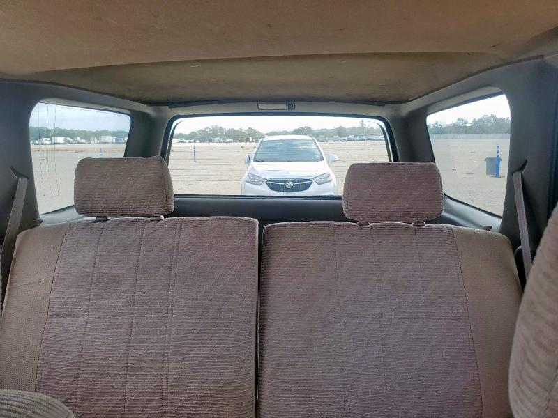 Photo 10 from auction – 1998 TOYOTA 4RUNNER SR5 with VIN JT3GN86R0W0078912