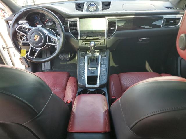 Photo 8 from auction – 2018 PORSCHE MACAN with VIN WP1AA2A56JLB16616