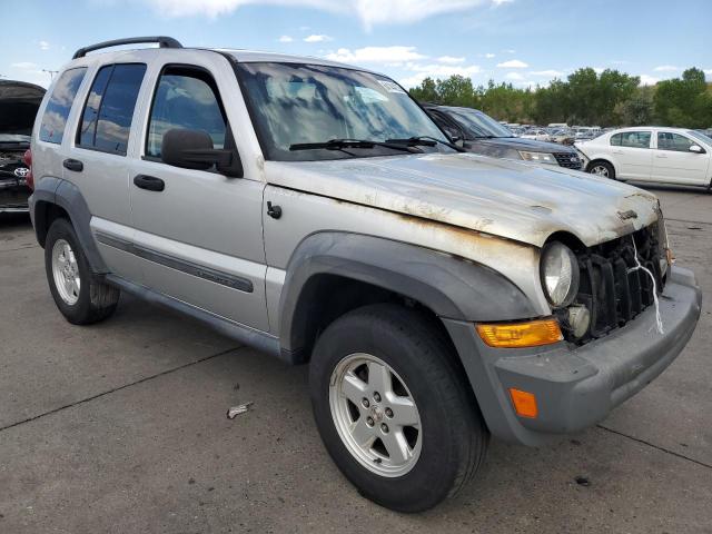 Photo 4 from auction – 2007 JEEP LIBERTY SP with VIN 1J4GL48K77W561249