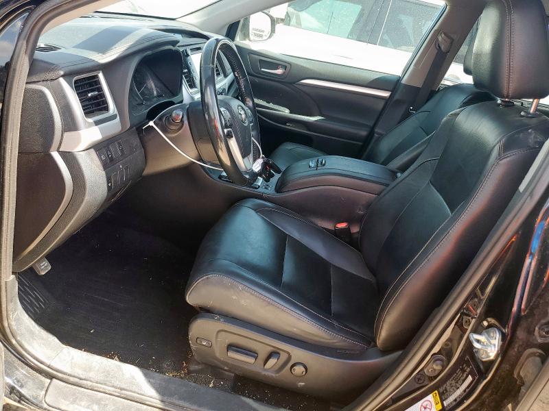 Photo 7 from auction – 2019 TOYOTA HIGHLANDER with VIN 5TDJZRFH4KS591199