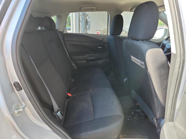 Photo 11 from auction – 2012 MITSUBISHI OUTLANDER with VIN JA4AP4AU4CZ005804