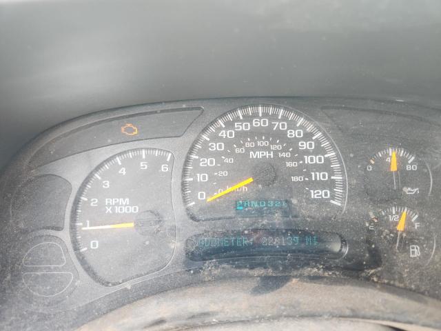 Photo 9 from auction – 2005 CHEVROLET SILVERADO with VIN 2GCEC19T951172202