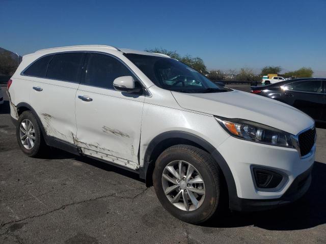 Photo 4 from auction – 2016 KIA SORENTO with VIN 5XYPG4A34GG074696