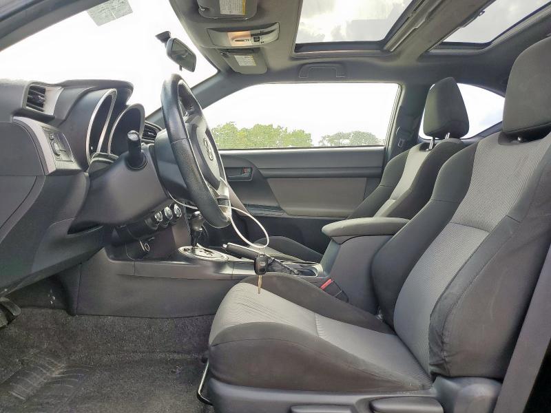 Photo 7 from auction – 2014 TOYOTA SCION TC with VIN JTKJF5C71E3073286