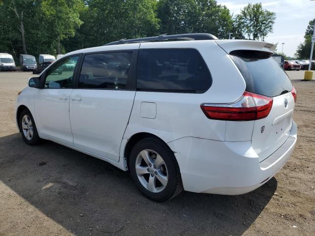 Photo 2 from auction – 2017 TOYOTA SIENNA LE with VIN 5TDKZ3DC9HS819781