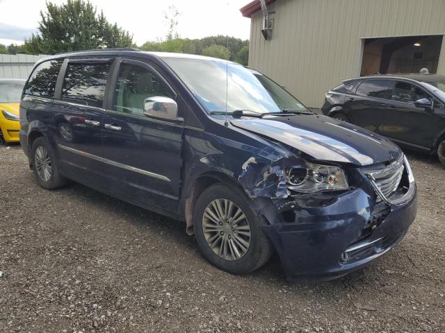 Photo 4 from auction – 2016 CHRYSLER TOWN & COU with VIN 2C4RC1CG0GR119387