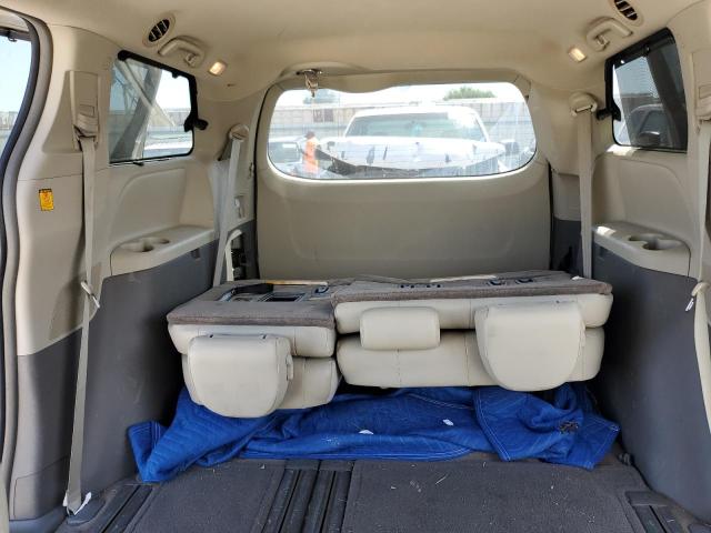 Photo 10 from auction – 2012 TOYOTA SIENNA XLE with VIN 5TDYK3DC6CS230792