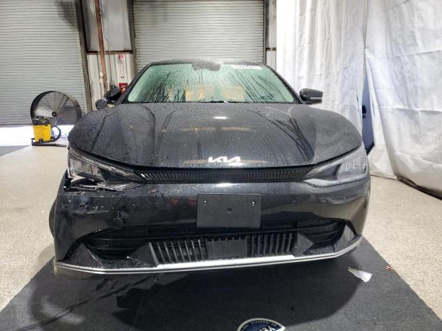 Photo 5 from auction – 2023 KIA EV6 LIGHT with VIN KNDC34LA9P5127181