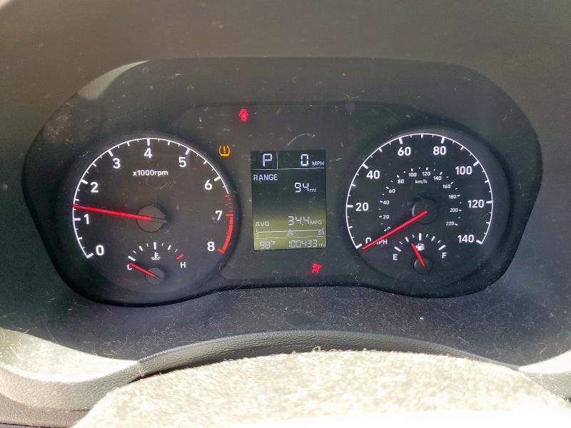 Photo 9 from auction – 2018 HYUNDAI ACCENT SE with VIN 3KPC24A32JE010755