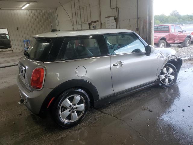 Photo 3 from auction – 2017 MINI COOPER with VIN WMWXP5C31H2F61109