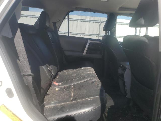 Photo 11 from auction – 2011 TOYOTA 4RUNNER SR with VIN JTEBU5JR0B5068677