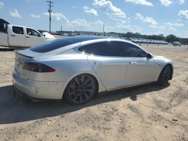 Photo 3 from auction – 2014 TESLA MODEL S with VIN 5YJSA1H24EFP62404