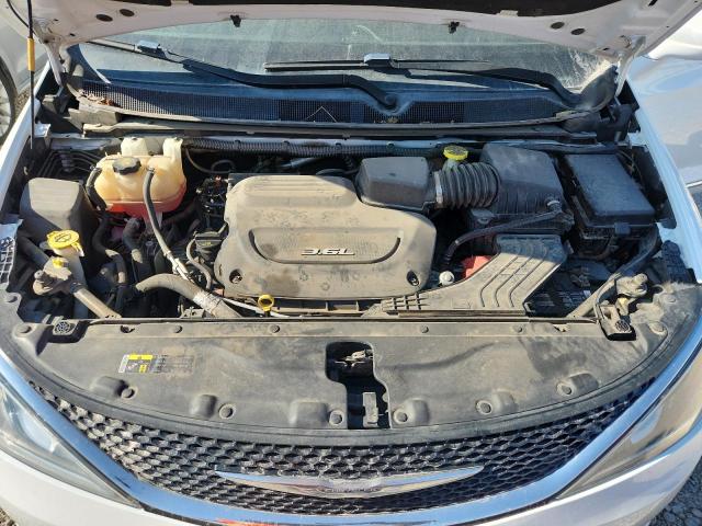 Photo 12 from auction – 2017 CHRYSLER PACIFICA T with VIN 2C4RC1EG6HR577417