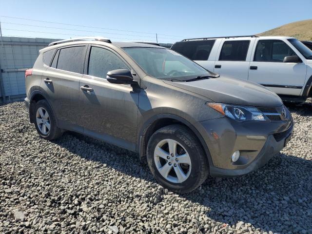 Photo 4 from auction – 2014 TOYOTA RAV4 XLE with VIN 2T3RFREV6EW128874