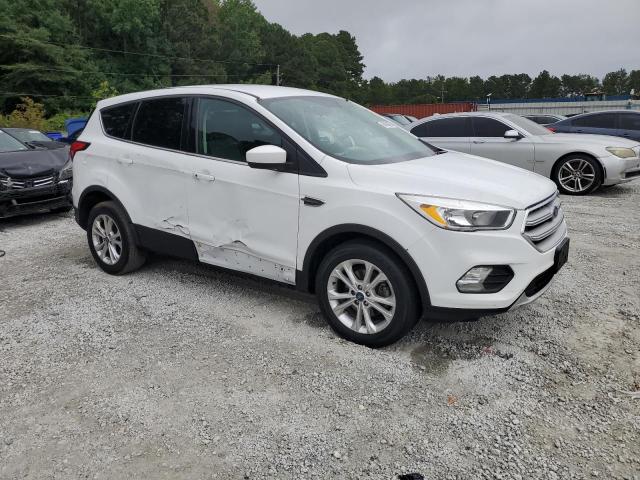 Photo 4 from auction – 2019 FORD ESCAPE SE with VIN 1FMCU0GD9KUB32630
