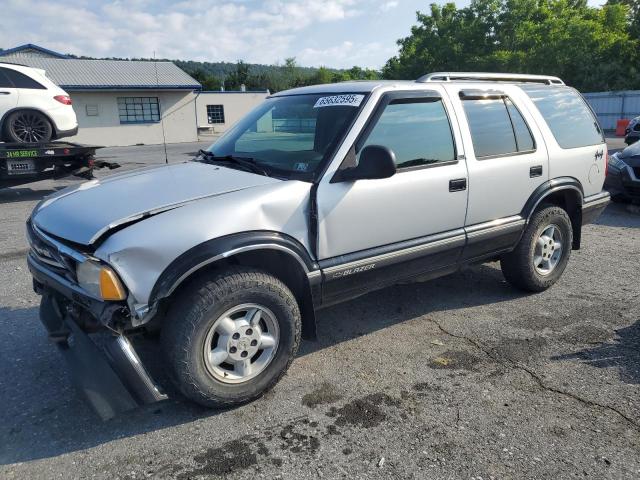 CHEVROLET BLAZER 1995 with VIN 1GNDT13W6S2171395 - Photo from auction