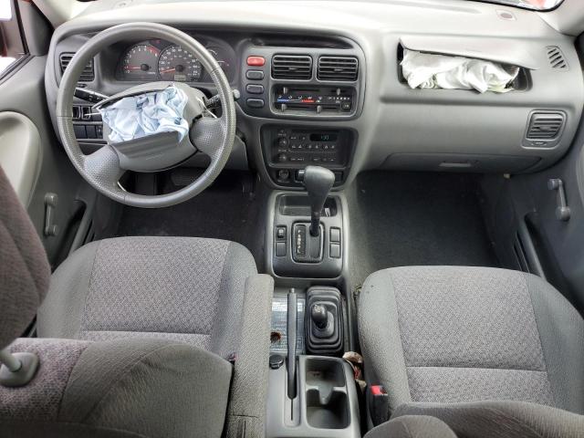 Photo 8 from auction – 2003 CHEVROLET TRACKER with VIN 2CNBJ18C836905992