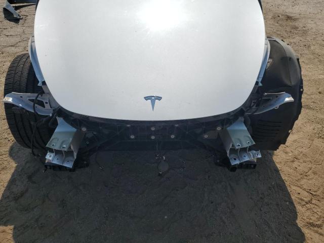 Photo 12 from auction – 2022 TESLA MODEL Y with VIN 7SAYGDEE8NF558331