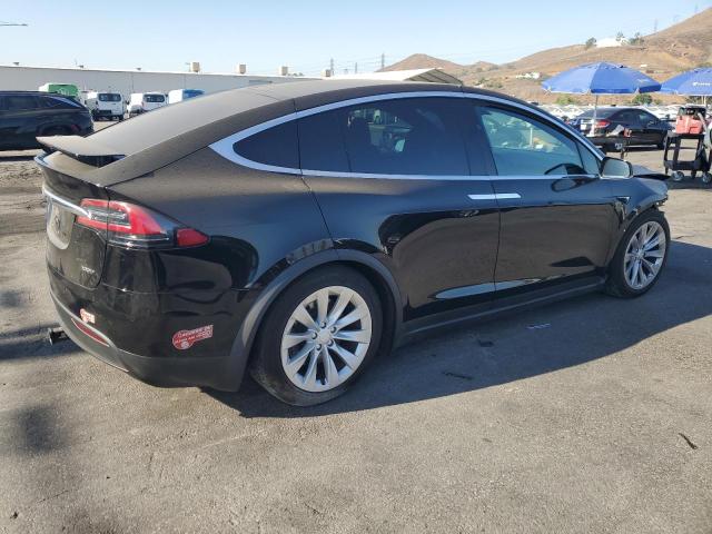 Photo 3 from auction – 2018 TESLA MODEL X with VIN 5YJXCAE20JF128263