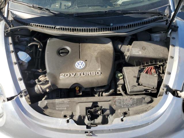 Photo 11 from auction – 2001 VOLKSWAGEN BEETLE with VIN 3VWCD21C11M451570