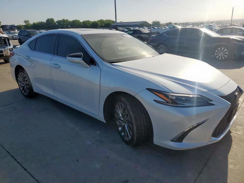 Photo 4 from auction – 2024 LEXUS ES 300H BA with VIN 58AFA1C15RU046337