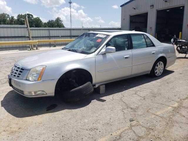 CADILLAC DTS PREMIU 2011 with VIN 1G6KH5E65BU134125 - Photo from auction