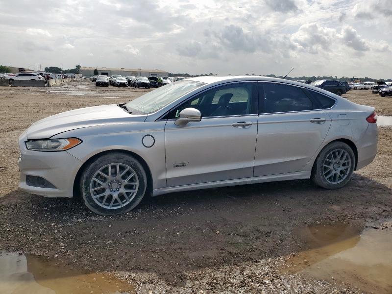 FORD FUSION SE 2014 with VIN 3FA6P0PU9ER298429 - Photo from auction