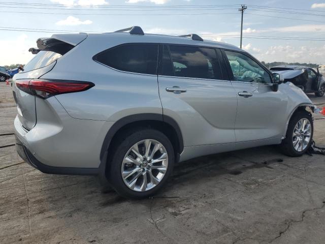 Photo 3 from auction – 2020 TOYOTA HIGHLANDER with VIN 5TDDZRBH7LS033805