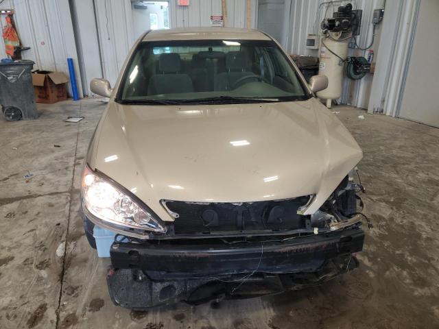 Photo 5 from auction – 2005 TOYOTA CAMRY LE with VIN 4T1BE32K35U986923