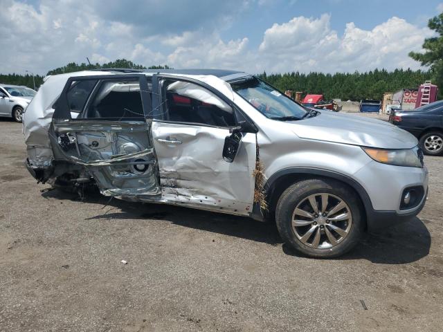 Photo 4 from auction – 2011 KIA SORENTO EX with VIN 5XYKU4A21BG013969