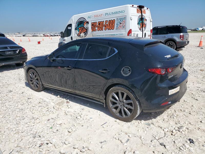 Photo 2 from auction – 2019 MAZDA 3 with VIN JM1BPAJM4K1140903