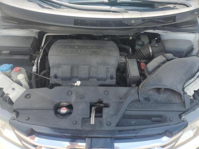 Photo 12 from auction – 2015 HONDA ODYSSEY with VIN 5FNRL5H95FB045945