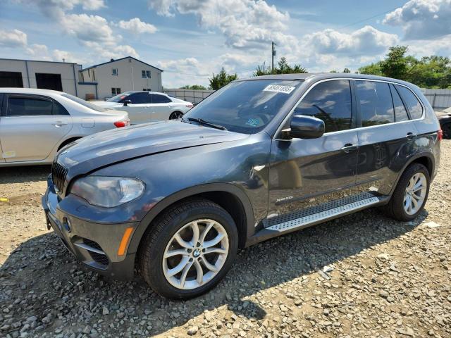 BMW X5 XDRIVE5 2011 with VIN 5UXZV8C54BL420827 - Photo from auction