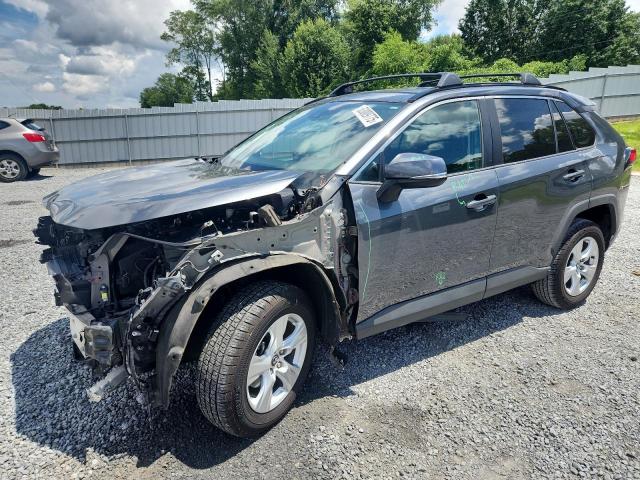 TOYOTA RAV4 XLE 2020 with VIN 2T3P1RFV5LC102446 - Photo from auction