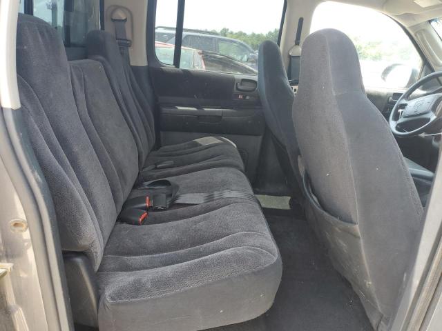Photo 10 from auction – 2002 DODGE DAKOTA QUA with VIN 1B7HG38N02S584357