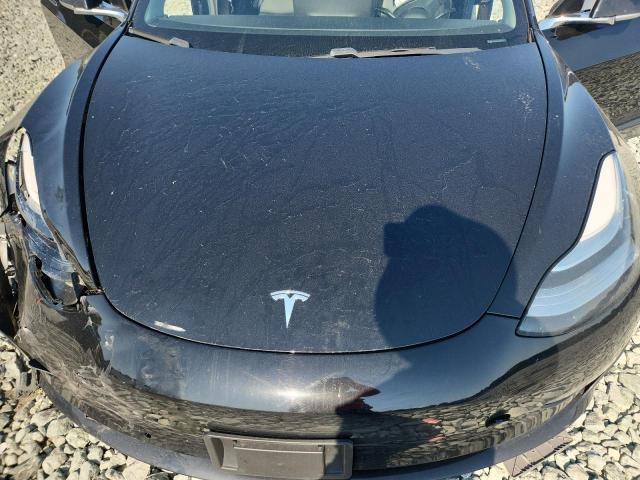 Photo 11 from auction – 2018 TESLA MODEL 3 with VIN 5YJ3E1EBXJF067397