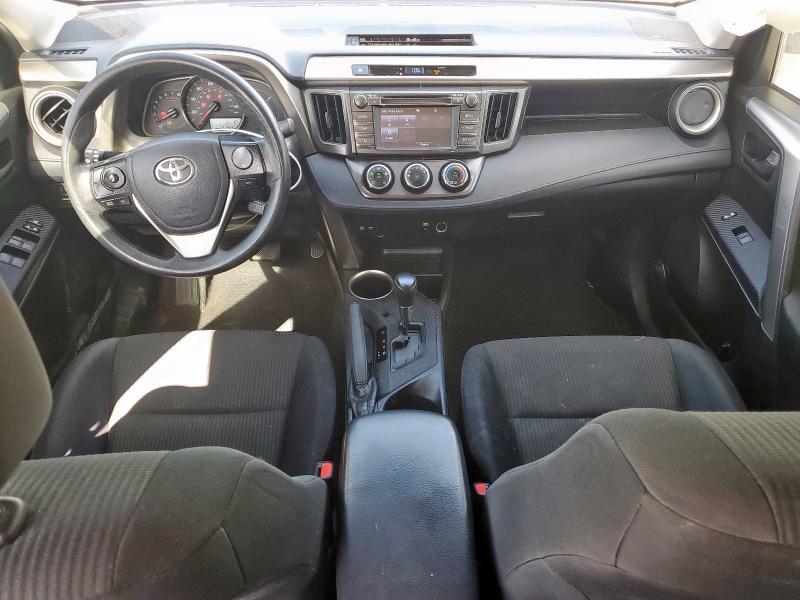 Photo 8 from auction – 2015 TOYOTA RAV4 LE with VIN JTMZFREV2FJ056104