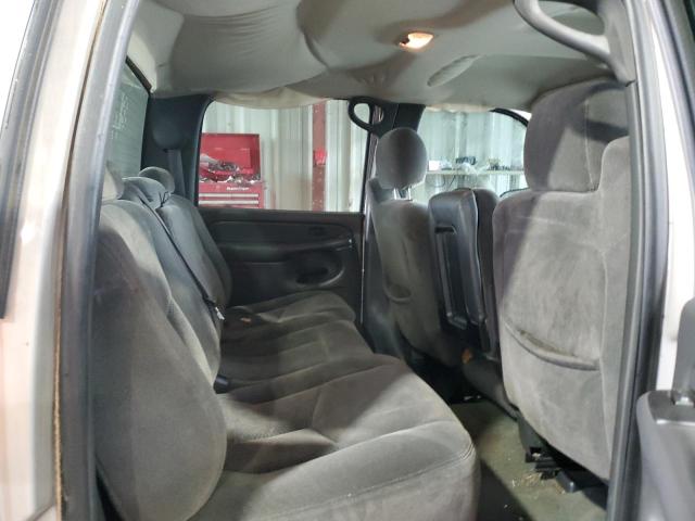 Photo 10 from auction – 2005 CHEVROLET SILVERADO with VIN 1GCHC23275F958964