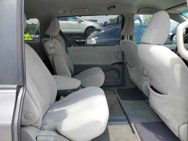 Photo 11 from auction – 2011 TOYOTA SIENNA LE with VIN 5TDKK3DC9BS146390
