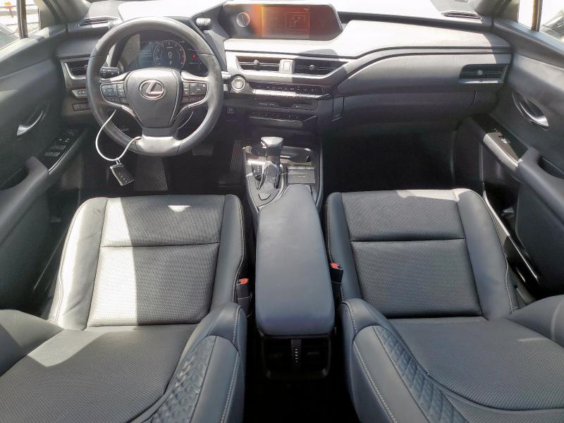 Photo 8 from auction – 2020 LEXUS UX 200 with VIN JTHP3JBH7L2023524