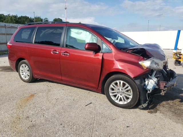Photo 4 from auction – 2017 TOYOTA SIENNA XLE with VIN 5TDYZ3DC5HS858121