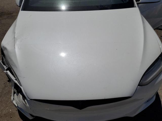 Photo 12 from auction – 2020 TESLA MODEL X with VIN 5YJXCAE29LF306836