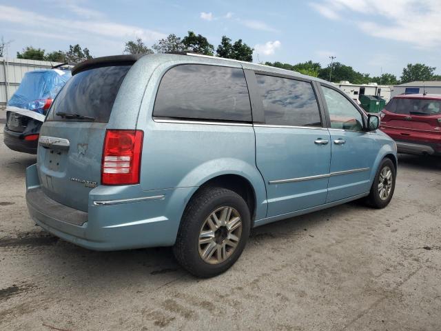 Photo 3 from auction – 2010 CHRYSLER TOWN & COU with VIN 2A4RR6DX5AR141994