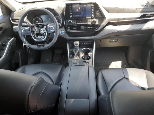 Photo 8 from auction – 2021 TOYOTA HIGHLANDER with VIN 5TDGBRCH2MS045880
