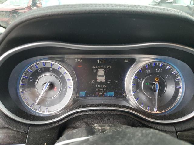 Photo 9 from auction – 2015 CHRYSLER 300 LIMITE with VIN 2C3CCAAG7FH796566