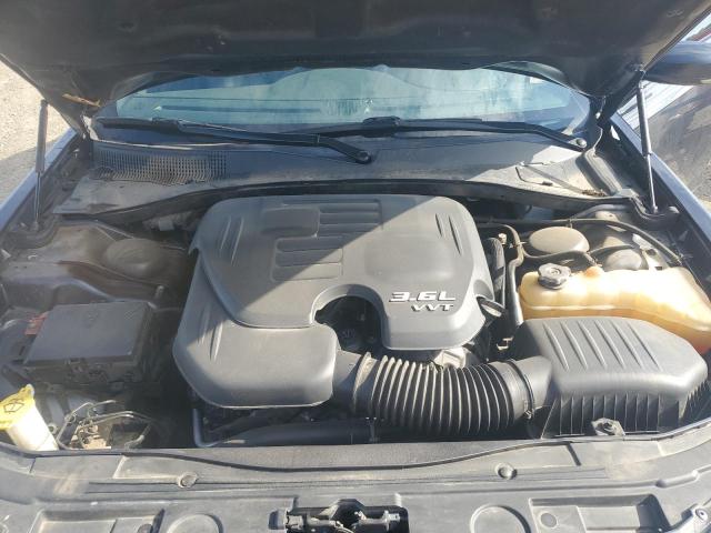 Photo 11 from auction – 2018 CHRYSLER 300 S with VIN 2C3CCABGXJH244647