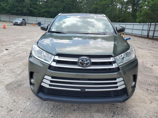 Photo 5 from auction – 2019 TOYOTA HIGHLANDER with VIN 5TDKZRFH4KS294342