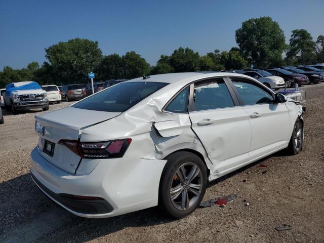 Photo 3 from auction – 2024 VOLKSWAGEN JETTA SE with VIN 3VW7M7BU6RM060156