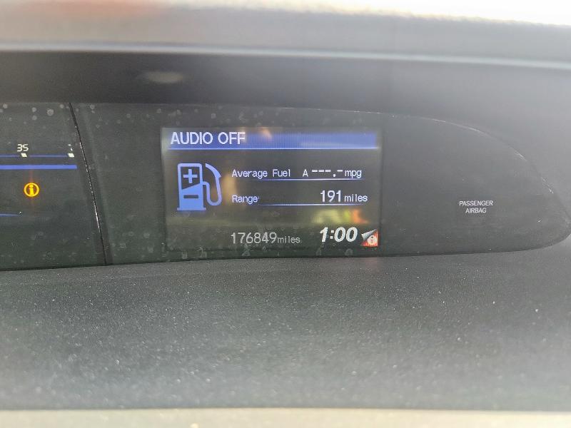 Photo 9 from auction – 2012 HONDA CIVIC LX with VIN 2HGFB2F51CH596448